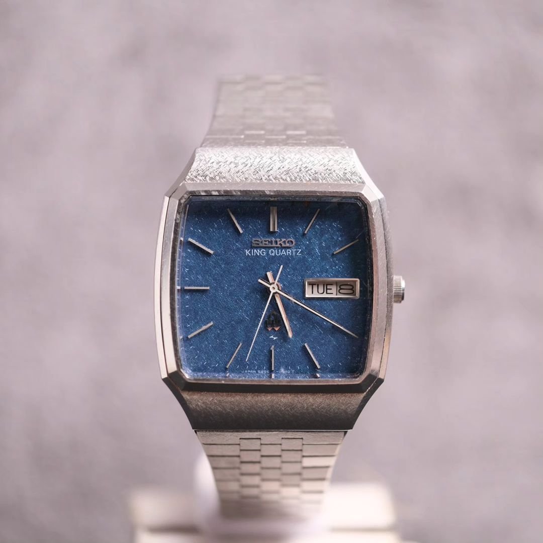 Seiko King quartz 5856 – 5000 Blue dial from November 1977