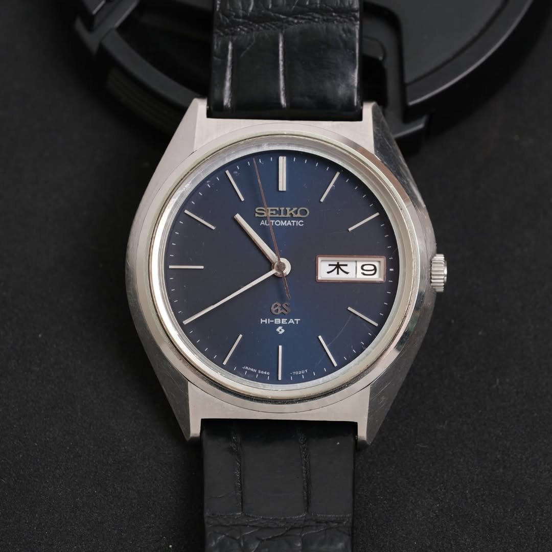 Grand Seiko 5646 – 7010 Blue dial from April 1972
