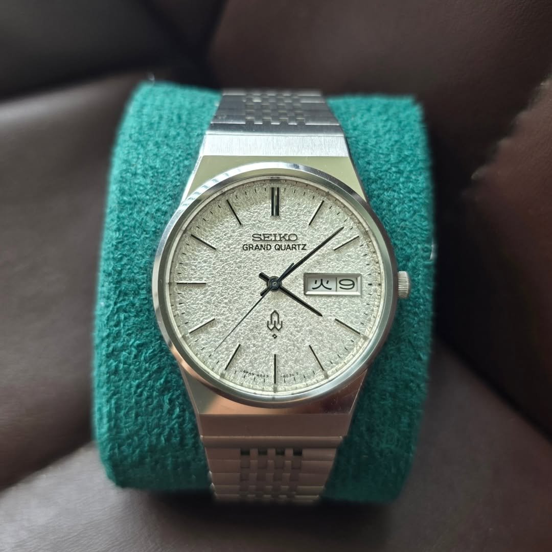 Grand Quartz 4843 – 8100 from June 1977